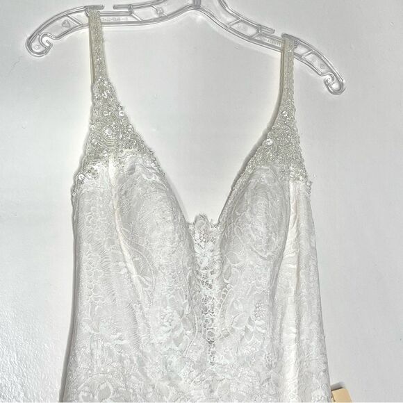 Maggie Sottero Dorian 8MS563 All-over Lace Beaded Straps Wedding Dress, Size 12 - Picture 11 of 16